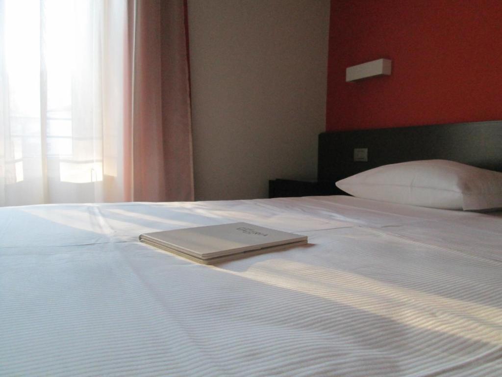 Hotel Valeria 维拉奥比齐纳 客房 照片
