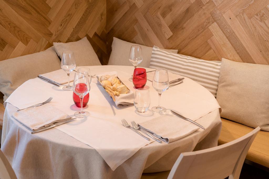Hotel Valeria 维拉奥比齐纳 外观 照片